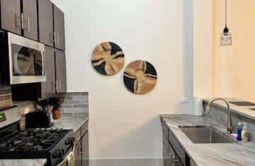 Lower West Side Apartamento | 4 Bedroom, Sleeps 20 people!