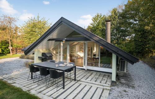 Holloselund Casa | 4 Bedroom Stunning Home In Tisvildeleje