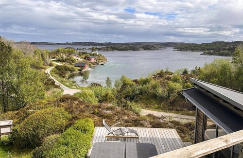 Hitra Casa | Impresionante casa de 4 dormitorios en.