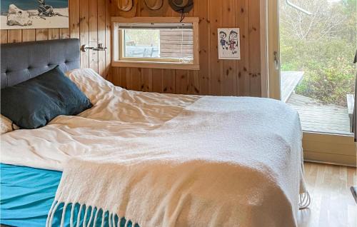 Hitra Casa | 4 Bedroom Stunning Home In Melandsjø