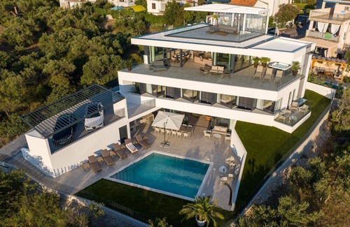 Susica Casa | Impresionante casa en Murter con sauna
