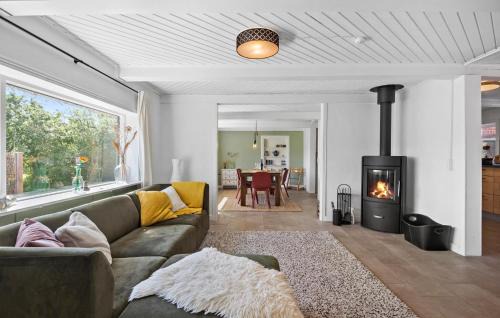 Hemmet Casa | 4 Bedroom Stunning Home In Hemme