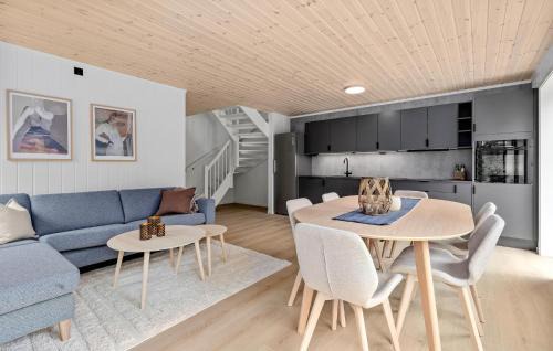 Risor Casa | 4 Bedroom Stunning Home In Risør