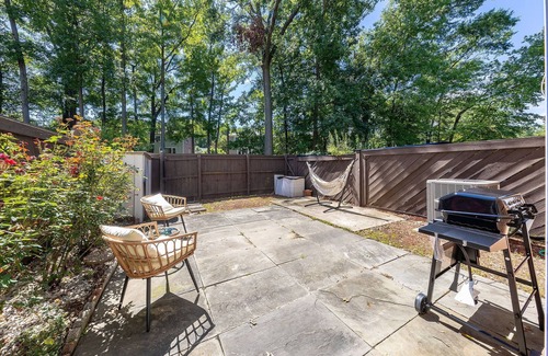 Mount Vernon Casa | 4-bedroom townhome in Alexandria with Game Room