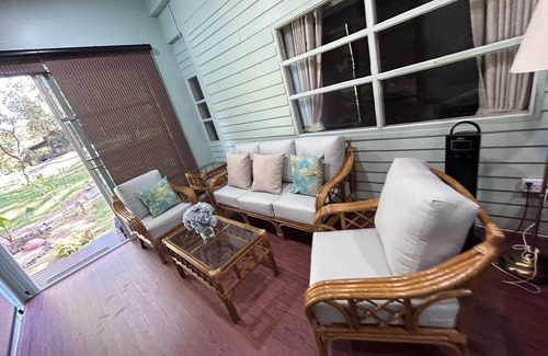 Ban Luang Cabina | 4 Bedroom Vacation Resort Home by Doi Inthanon National Park