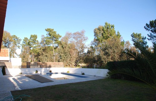Troia Villa | Villa de 4 dormitorios con jardín y piscina.