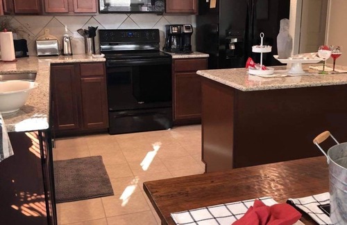 Aubrey Casa | 4 Bedrooms/2Bath Extremely clean Home Two Years old