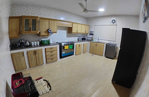 Seeb Casa | 4 Bedrooms Luxury Scandi Style Retreat in the Center of Muscat