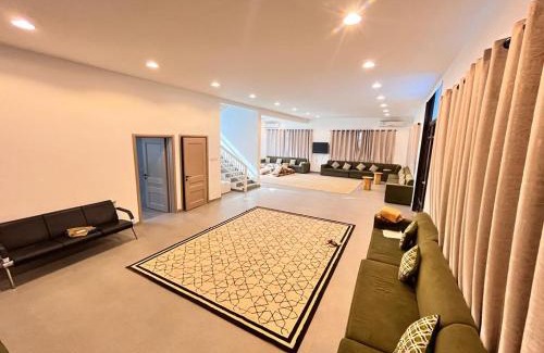 Ajman Apartamento | 4 Bedrooms villa for rent