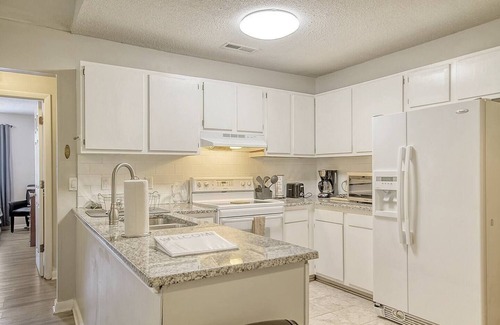North Charleston Casa | 4 Beds, Central to Everything, Min from Interstate