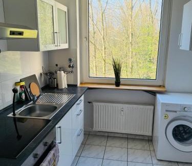 Hochdahl Apartamento | 4-Betten WHG, 20min ins Zentrum DUS