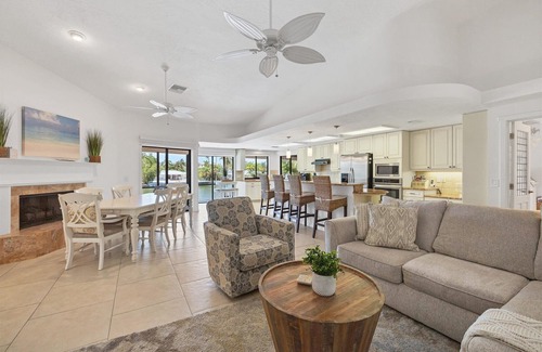 Saint Armands Key Casa | Todo lo que necesitas para unas vacaciones perfectas. 4 dormitorios / 3 baños Canal Lido Inicio