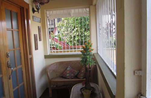 Port of Spain Casa | 4 / br / 3ba Casa privada totalmente amueblada y equipada. Limpio, cómodo, conveniente