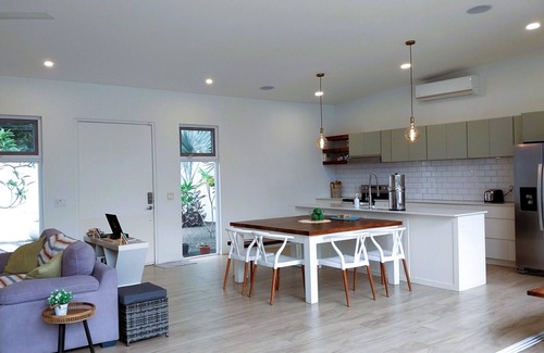 Potrero Chalet De Esquí | 4-BR House near to Beach (5-min-walk) | Pool, BBQ - Casa Arribada