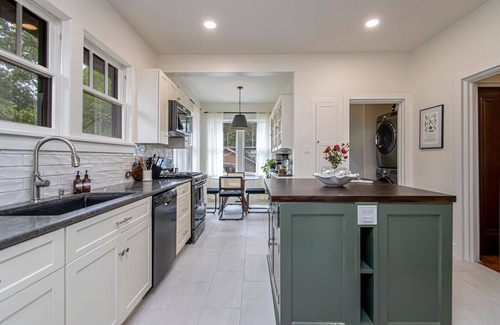 Little Rock Casa | ☀️ 4 BR Luxe Historic Villa est.1928 ☀️
