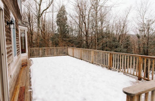 Marlboro Casa | 4 BR Mt Snow Okemo Ski Chalet w Amazing views!