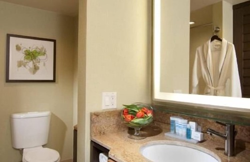 San Jose Hotel | 4 Captivating Units, Minutes’ Drive from San Jose McEnry Convention Center