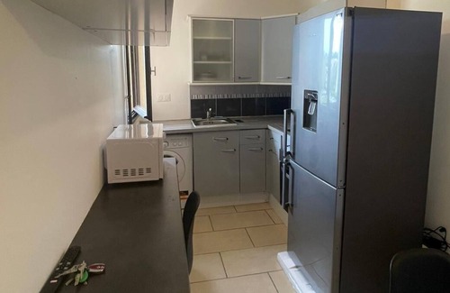 Champs Elysees Apartamento | 4 Chambres Lumineuses, Agréables Dans un bel Appart