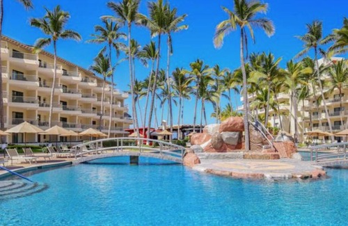 Colonia Meteorológico Complejo | 4 Diamond Services Resort 2 Bedroom Suite at Villa Del Palmar Cancun