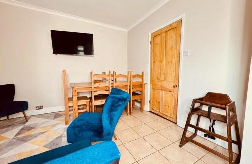 Newmarket Casa | 4 Double Bed home in Newmarket - Tattersalls