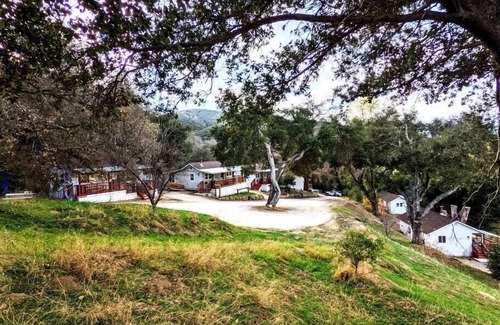 Pauma Valley Cabina | # 4. Falcon's Chalet - Studio W/ Fireplace & Amazing View