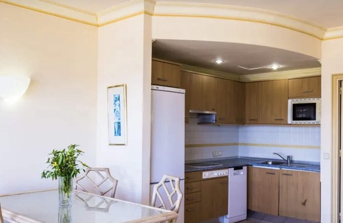 Tarajalillo Apartamento | Apartamento Familiar 4★ con Terraza y 2 Baños en Bahía Feliz