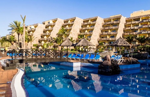 Tarajalillo Apartamento | Apartamento Familiar 4★ con Terraza y 2 Baños en Bahía Feliz