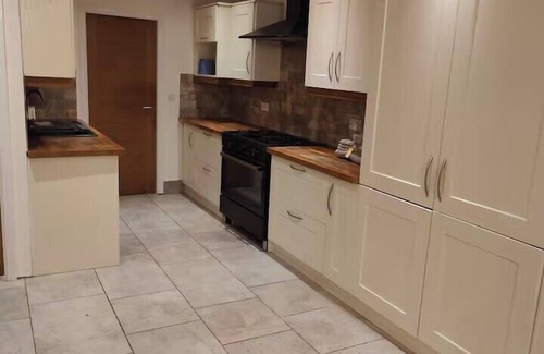 Bolton Apartamento | 4 Guests - Bbq - Parking - Garden