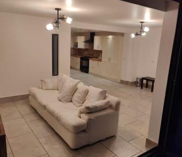 Bolton Apartamento | 4 Guests - Bbq - Parking - Garden