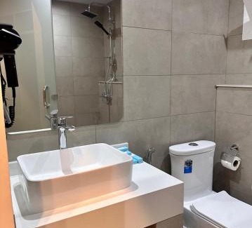 Muscat Hotel | 4 Guys Hotel