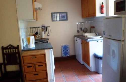 Saint-Nicolas-du-Pelem Casa | Casas con piscina climatizada y WIFI, el pueblo Kermarch duerme un máximo de 28 cunas