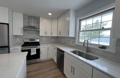 North Beach Haven Casa | 4 houses from the beach w/ brand new pool in LBI