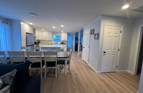 North Beach Haven Casa | 4 houses from the beach w/ brand new pool in LBI