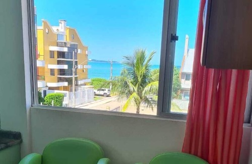 Quatro Ilhas Apartamento | 4 ISLAS - BOMBAS - APARTAMENTO DE 1 DORMITORIO A 60m DE LA PLAYA- CON AIRE Y WIFI