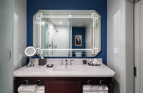 Arts/Warehouse District Hotel | 4 Lovely Units, Best Place to Stay, Near New Orleans Jazz Museum, Onsite Parking