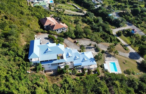 Marigot Apartamento | Vrbo Property
