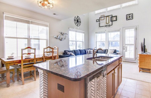 Millville Casa | 4 Mi Shuttle Ride to Ocean: Bethany Beach Getaway