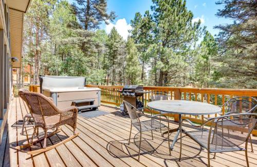 Angel Fire Casa | 4 Mi to Angel Fire Resort Retreat with Hot Tub