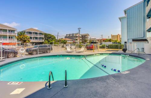 Ocean Drive Apartamento | 4 Mi to Barefoot Landing Retreat with Pool Access!