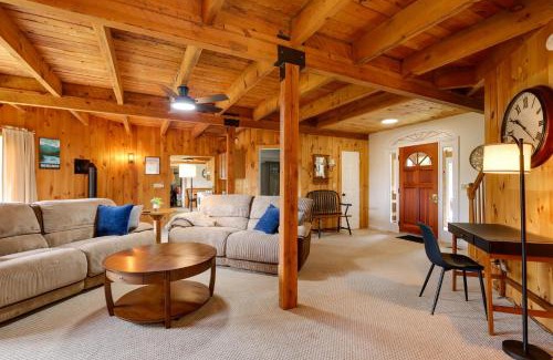 Chestertown Casa | 4 Mi to Beach and Lake Spacious Home in Chestertown