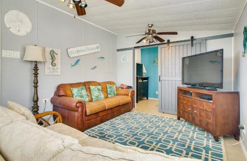 Port Isabel Casa | 4 Mi to Beach Home with Pool and Golf in Port Isabel!