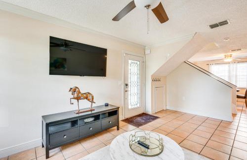 Temple Terrace Casa | 4 Mi to Busch Gardens Lovely Tampa Home!