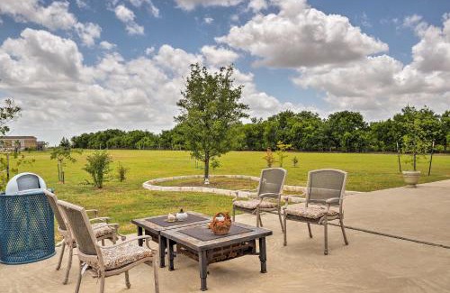Travis County Casa | 4 Mi to Circuit of the Americas Home with 3 Acres