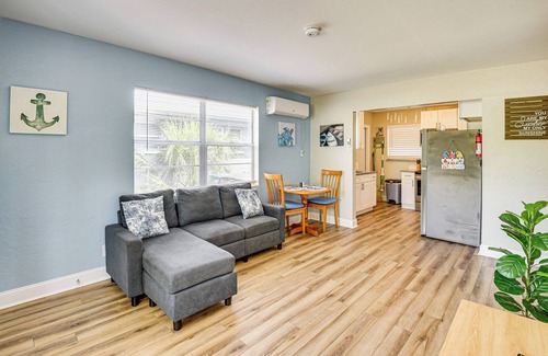 Walkers Holly Hill Cabaña | 4 Mi to Daytona Boardwalk & Beaches: Cute Cottage
