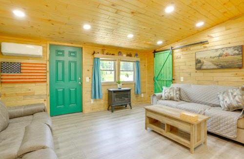 Callicoon Casa | 4 Mi to Delaware River Callicoon Retreat with Deck!