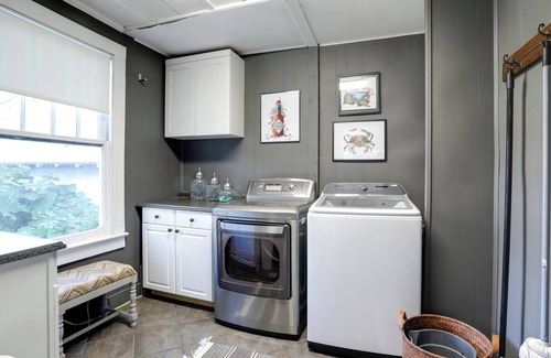 Mid City South Casa | 4 Mi to Dtwn: Baton Rouge Bungalow w/ Private Yard