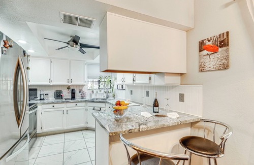 Mesa Casa | 4 Mi to Dtwn: Cozy Couple's Haven w/ Patio in Mesa