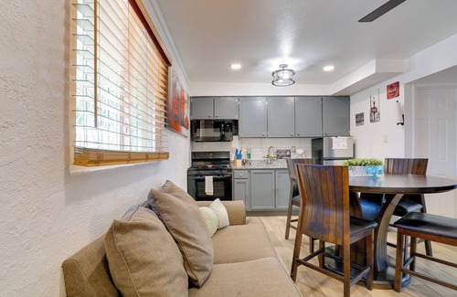 El Paso Apartamento | 4 Mi to Dtwn El Paso: Pet-Friendly Apartment!