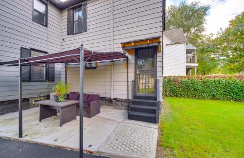 South Broadway Casa | 4 Mi to Dtwn Home with Patio in Cleveland!