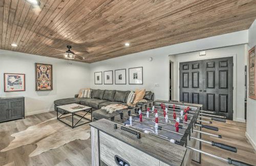 Ruidoso Casa | 4 Mi to Dtwn Ruidoso Cabin with Deck and Game Room!